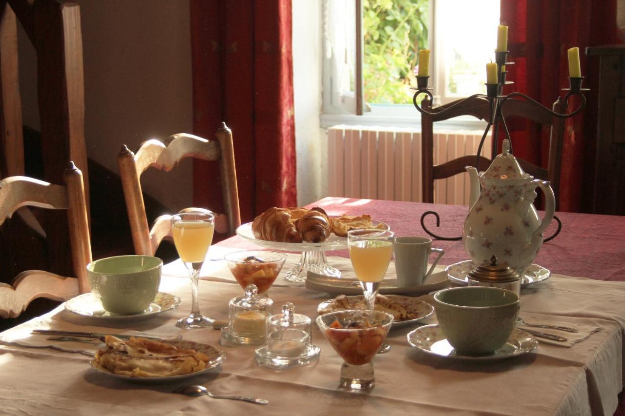 Petite Maison Berrichonne Charost Екстериор снимка